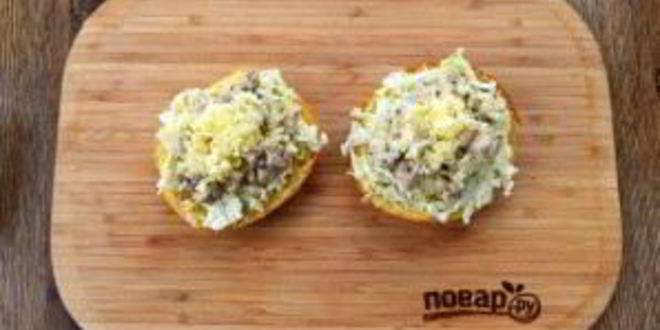 Рецепт брускетты цезарь