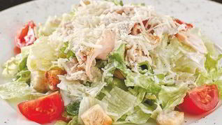 Рецепт Домашнего салата Цезарь с классическим соусом