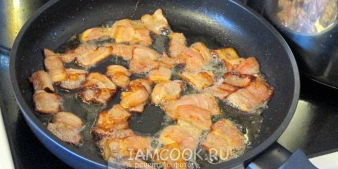 Рецепт салата цезарь с беконом