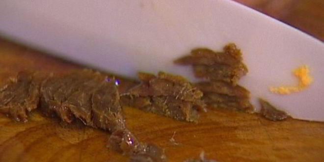 Рецепт салата цезарь с чипсами из пармезана