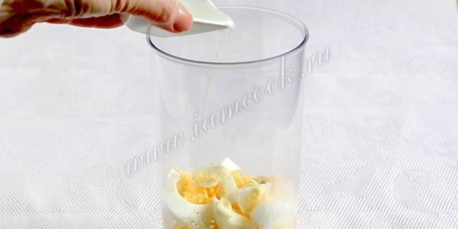 Рецепт соуса для салата цезарь на йогурте