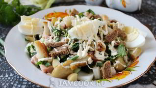 Рецепт Цезаря с копченой курицей и маринованными грибами