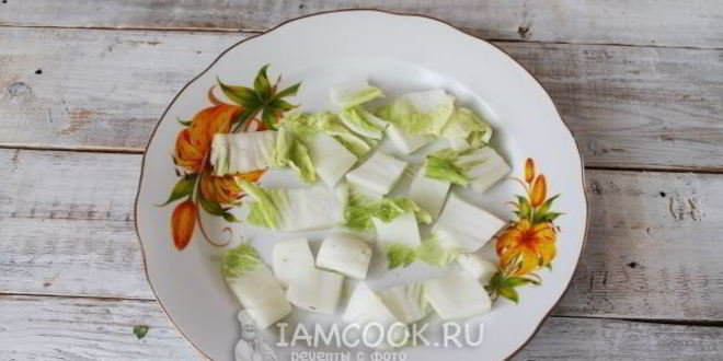 Рецепт цезаря с копченой курицей и маринованными грибами