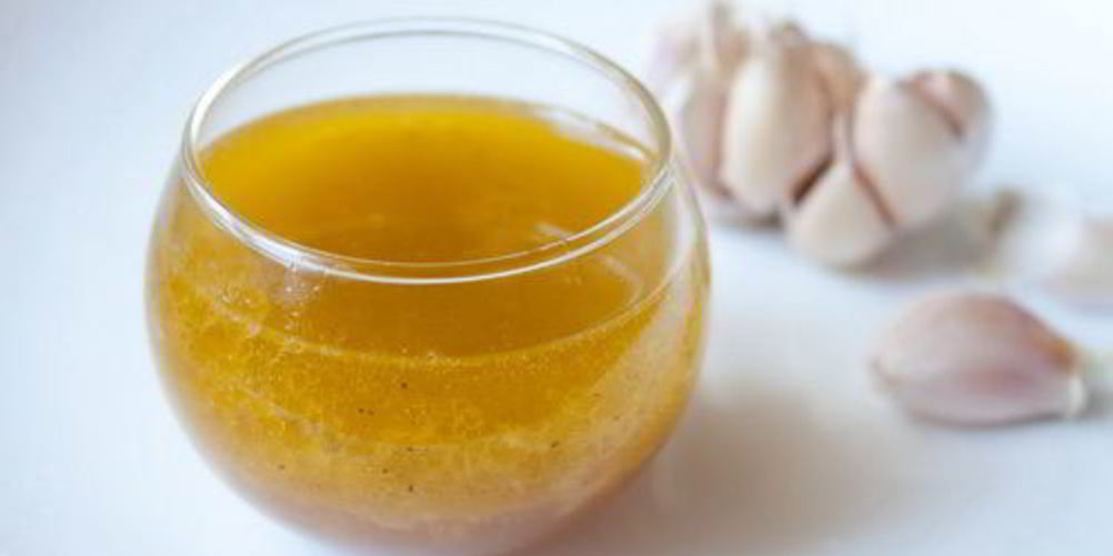 Как приготовить чесночную заправку винегрет