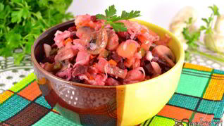 Рецепт Винегрета с жареными шампиньонами и квашеной капустой