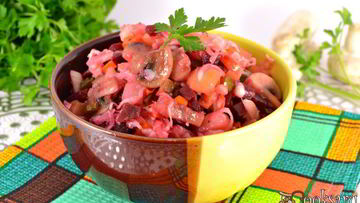 Рецепт Винегрета с жареными шампиньонами и квашеной капустой