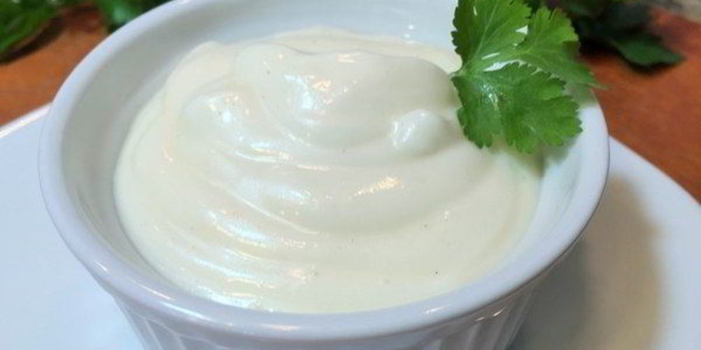 Как приготовить быстрый майонез без яиц по-домашнему