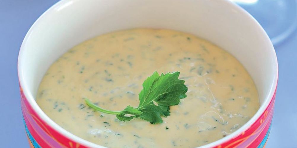 Как приготовить пикантный майонез с листьями редиса