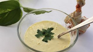 Рецепт Пикантного чесночного соуса с горчицей и лимонным соком