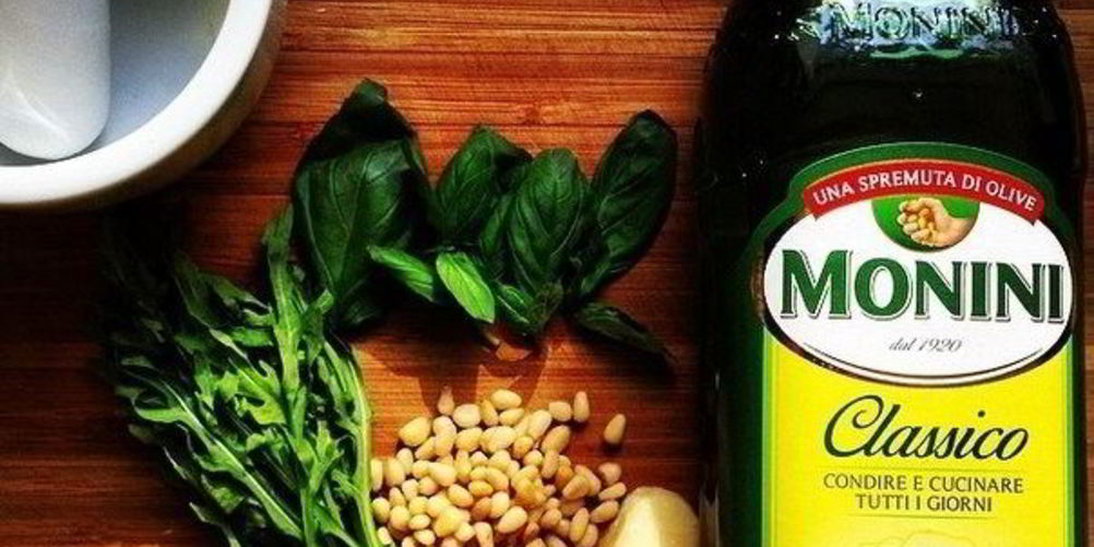 Как приготовить домашний соус песто