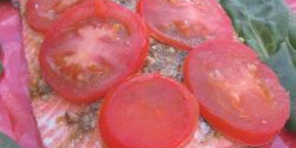 Как приготовить лосося с соусом песто