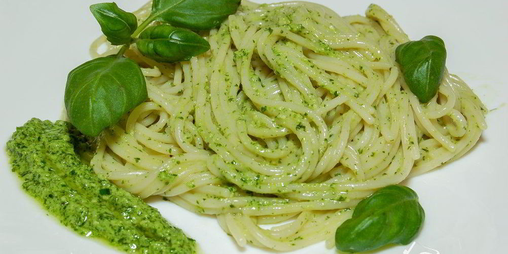 Как приготовить макароны с соусом песто