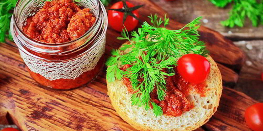 Как приготовить песто из вяленых томатов