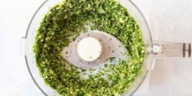 Рецепт соуса песто из кинзы