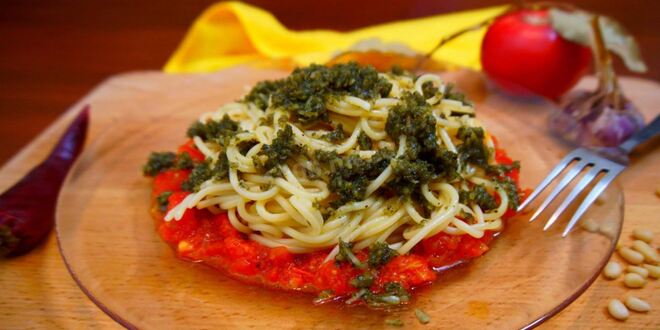 Рецепт спагетти с соусом песто аппетитно и быстро