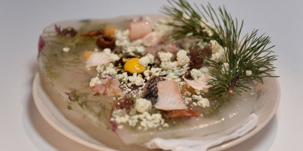 Как приготовить строганину, тартар и солонина из омуля на льду