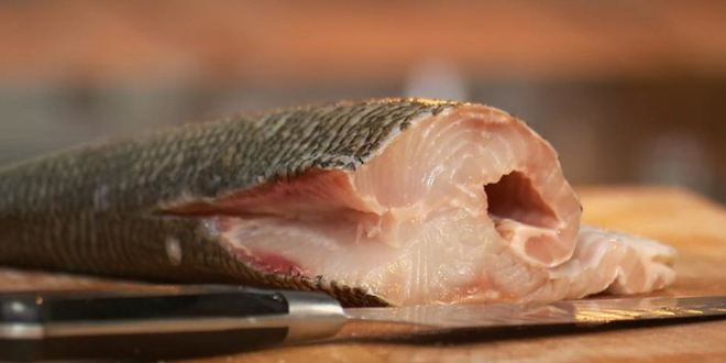 Рецепт строганины, тартар и солонина из омуля на льду