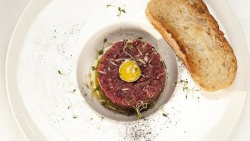 Рецепт Тартара из говядины с трюфельным маслом