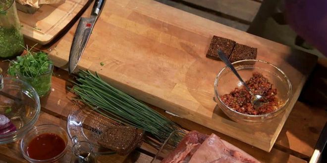 Рецепт тартара из говядины с зеленой пастой