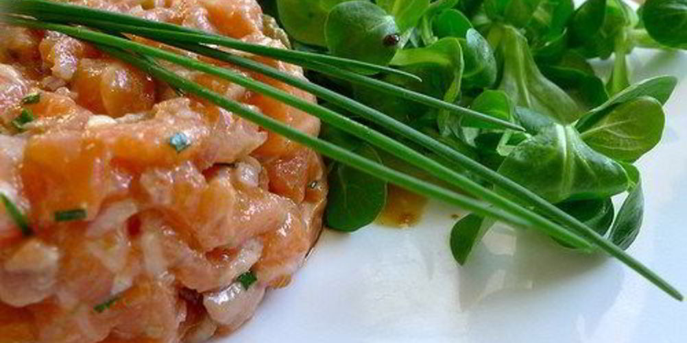 Как приготовить тартар из лосося с каперсами