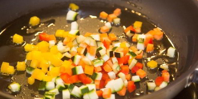 Рецепт тартара из овощей в соусе из йогурта