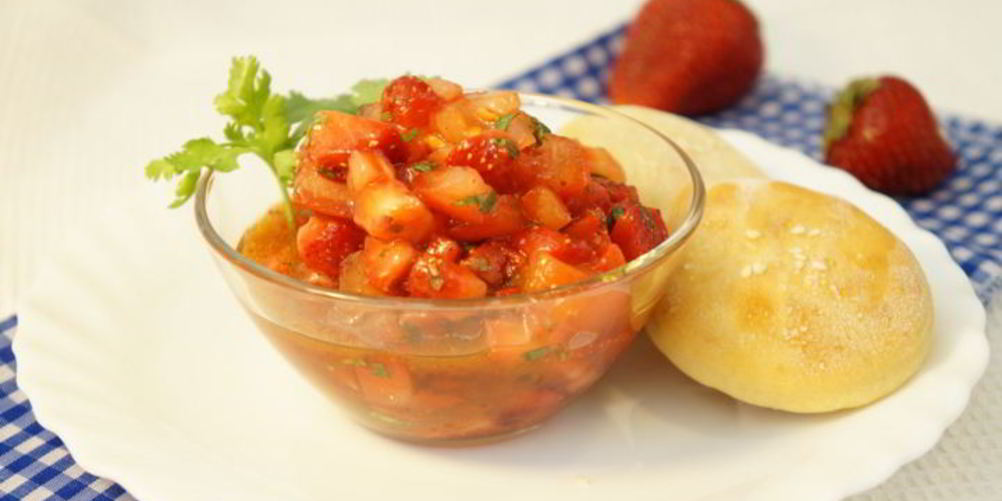 Как приготовить тартар клубнично-помидорный