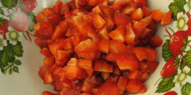 Рецепт тартара клубнично-помидорный