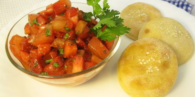 Рецепт тартара клубнично-помидорный