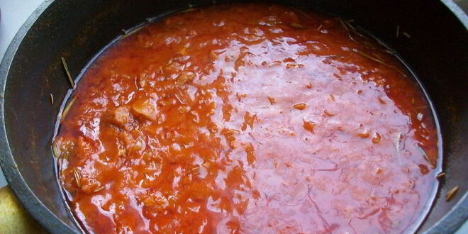 Рецепт томатного соуса с тунцом для спагетти