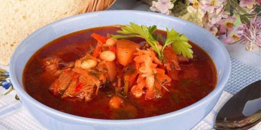 Как приготовить борщ с красной консервированной фасолью и с мясом