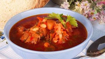 Рецепт Борща с красной консервированной фасолью и с мясом
