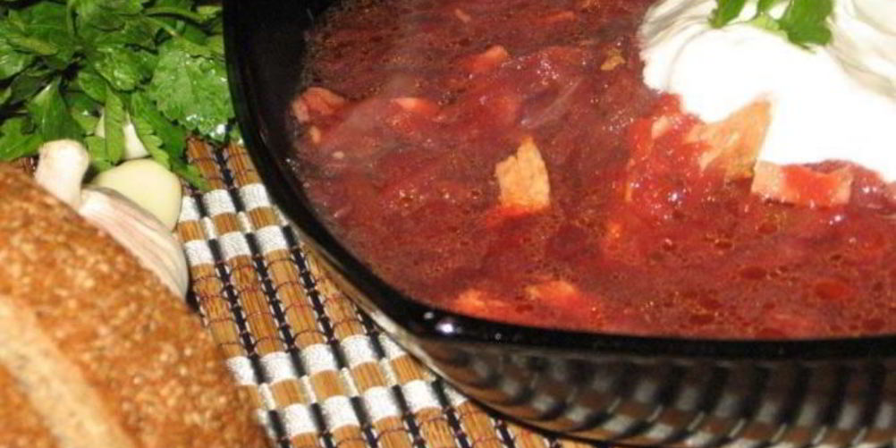 Как приготовить борщ с томатной пастой