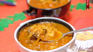 Рецепт Грибного борща с черносливом