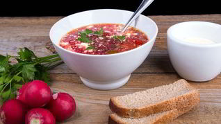 Рецепт Холодного борща с редиской