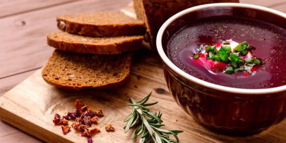 Как приготовить летний борщ с ботвой