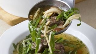 Рецепт Бульона из баранины со шпинатом