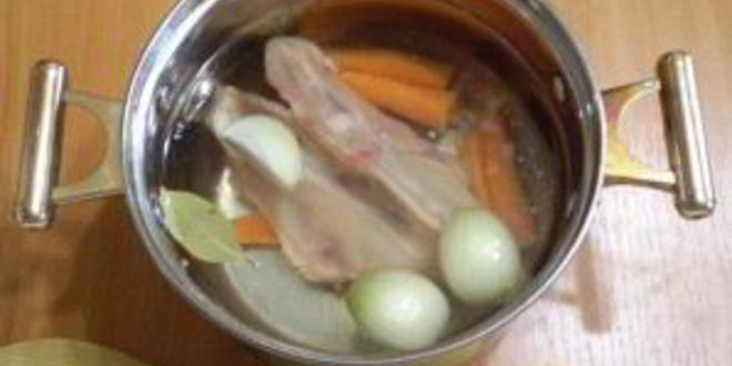 Рецепт бульона из куриных костей