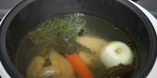 Рецепт бульона из курицы в мультиварке