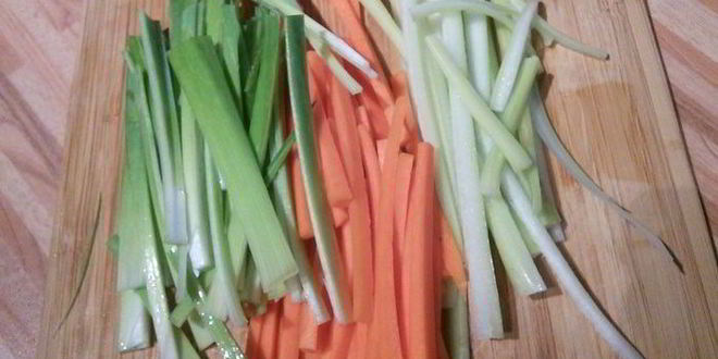 Рецепт бульона с овощами и куриными клесами