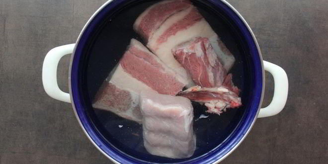 Рецепт фасолевого супа на говяжьем бульоне со свининой