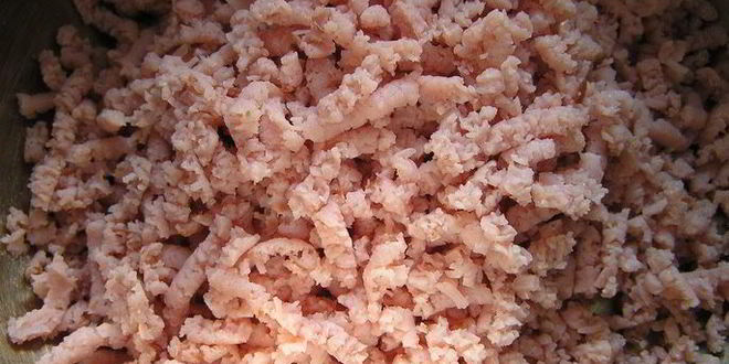 Рецепт канедерли из хлеба и колбас в бульоне