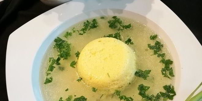 Рецепт куриного бульона с клецками