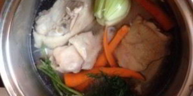 Рецепт куриного бульона с яйцом