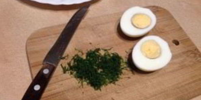 Рецепт куриного бульона с яйцом