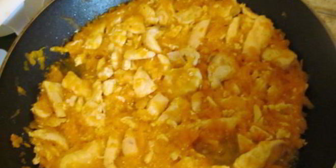 Рецепт курицы тушеной с морковью в бульоне