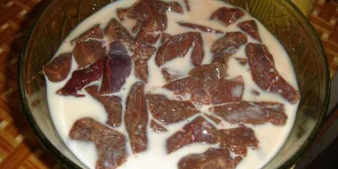 Рецепт пельменей в горшочках с печенью и бульоном