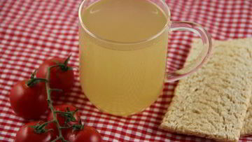 Рецепт Рыбного бульона с белым вином, тимьяном и анисом