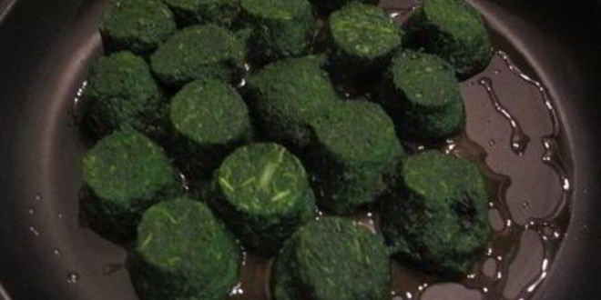 Рецепт сытного рулета к бульону