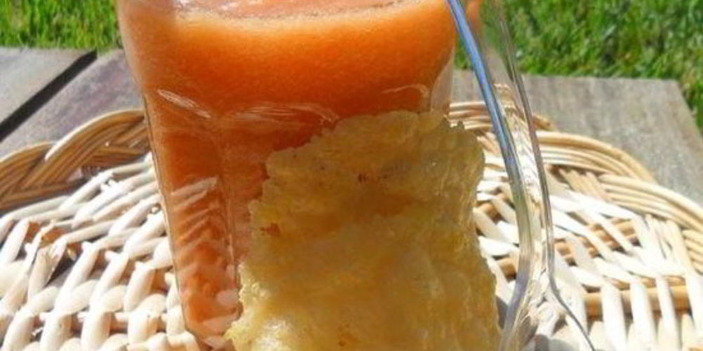 Как приготовить острого гаспачо с чипсами из пармезана