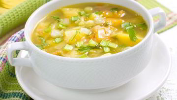 Рецепт Горохового супа с картофелем на курином бульоне